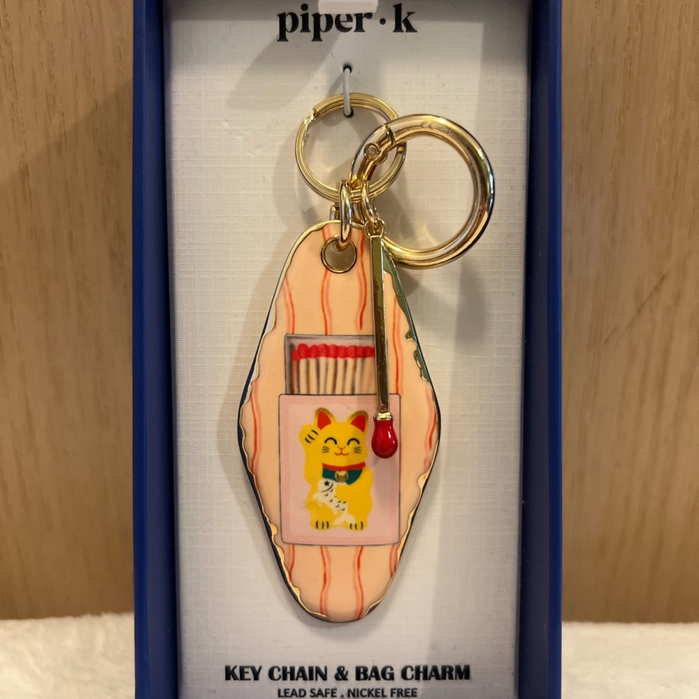 Piper K Lucky Cat Key Chain & Bag Charm - Cream and Gold
